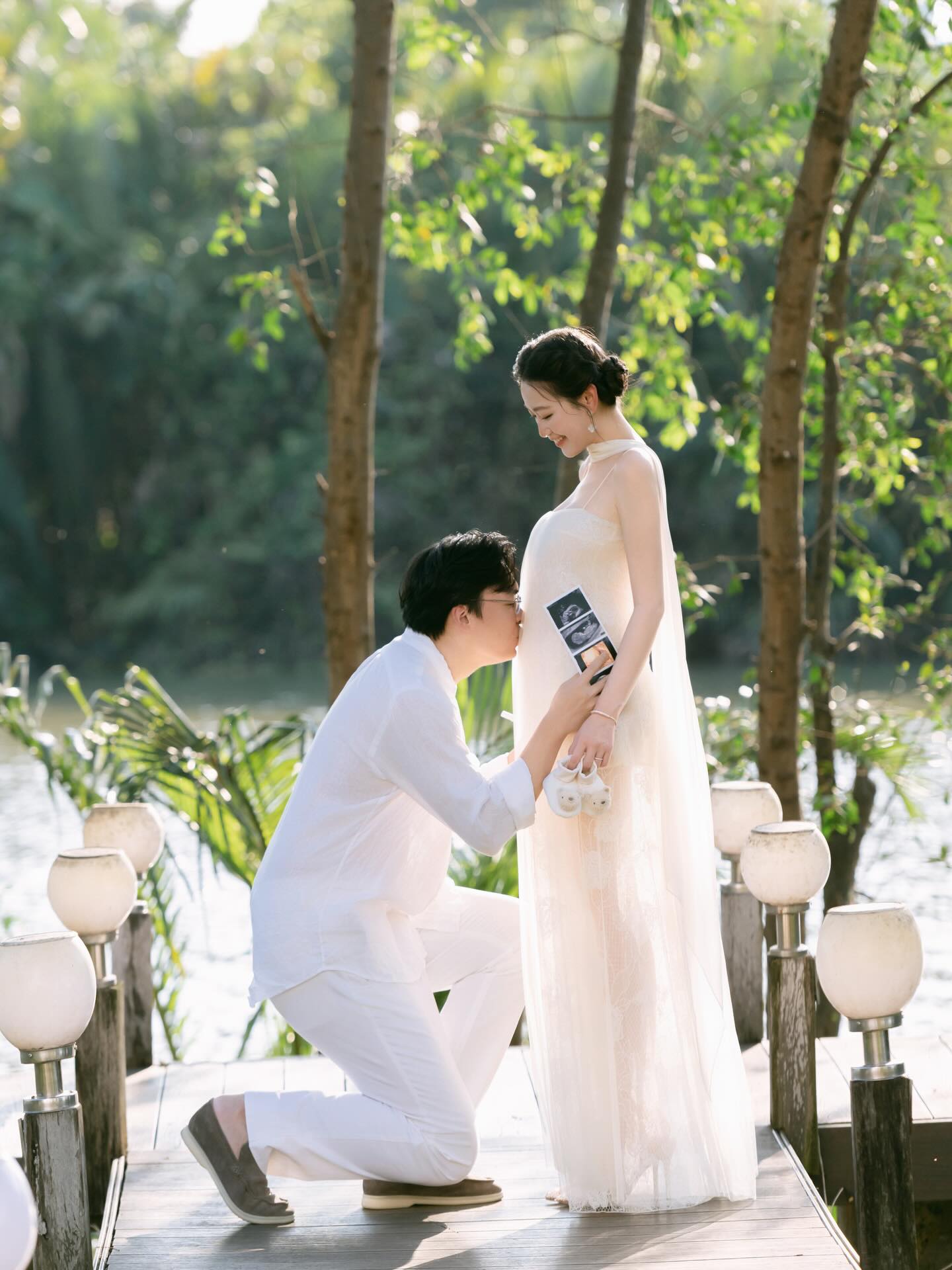 Chuyện t&igrave;nh Hồng V&acirc;n v&agrave; Cao Vinh: Đ&oacute;n con đầu l&ograve;ng sau 3 năm cưới tại TP . HCM - Ảnh 7.