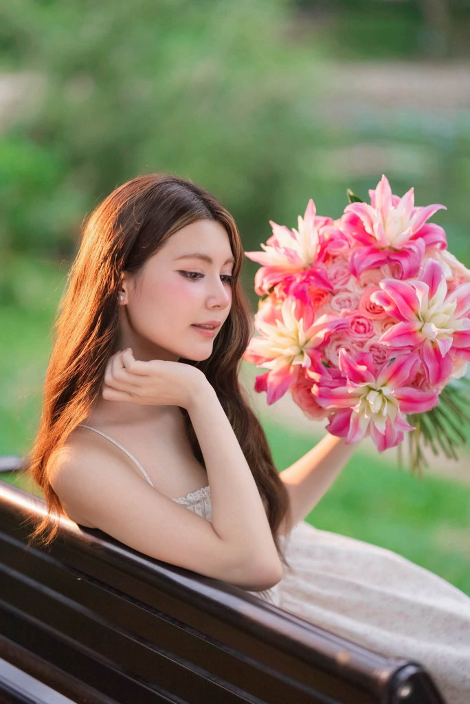 Sinh nhật 18 tuổi tr&ecirc;n du thuyền sang chảnh của Hạt Dẻ - &aacute;i nữ MC Quyền Linh - Ảnh 9.