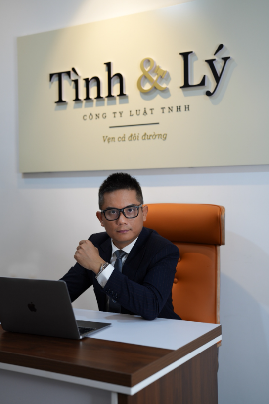 Luật sư L&ecirc; B&igrave;nh Phương v&agrave; nguy&ecirc;n tắc giữ chữ t&iacute;n trong nghề luật - Ảnh 1.