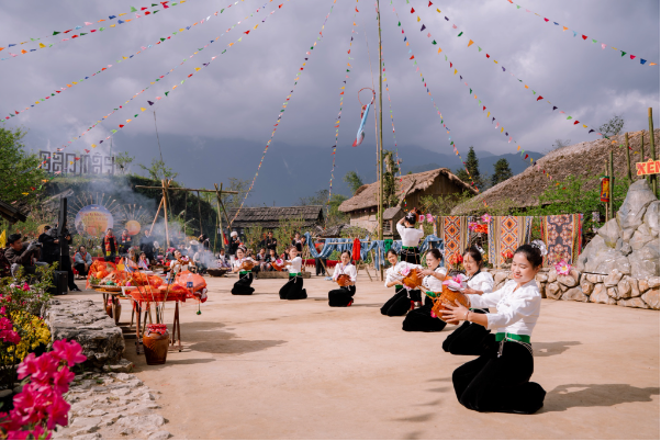 Fansipan - Từ điểm trekking của phượt thủ đến ng&ocirc;i vị đứng h&agrave;ng đầu lượng đặt chỗ tại Việt Nam - Ảnh 5.