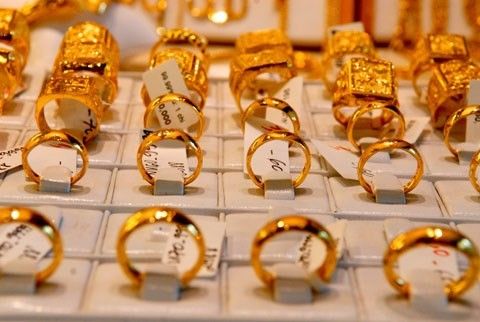 Lời khuy&ecirc;n từ người mua v&agrave;ng 10 năm nay - Ảnh 1.