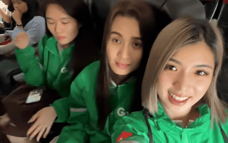 Chiếc áo khoác Grab: Món quà lưu niệm độc đáo của du khách Trung Quốc tại Việt Nam - Ảnh 12. Chiếc áo khoác Grab: Món quà lưu niệm độc đáo của du khách Trung Quốc tại Việt Nam - Ảnh 12.