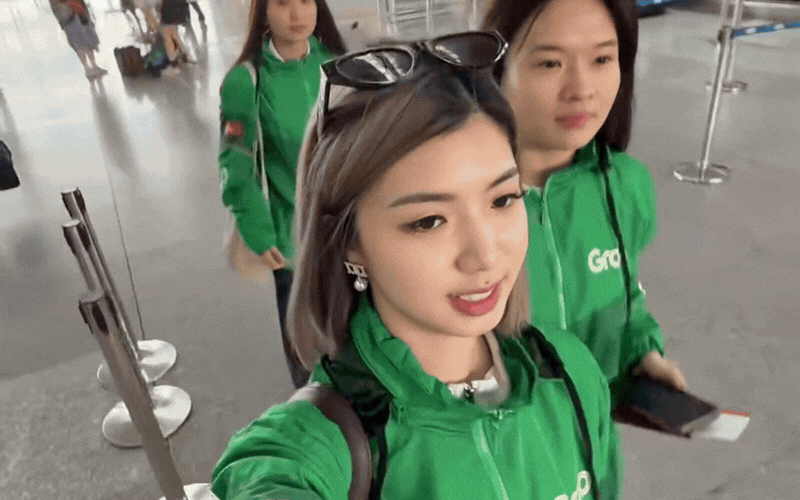 Chiếc áo khoác Grab: Món quà lưu niệm độc đáo của du khách Trung Quốc tại Việt Nam - Ảnh 8. Chiếc áo khoác Grab: Món quà lưu niệm độc đáo của du khách Trung Quốc tại Việt Nam - Ảnh 8.