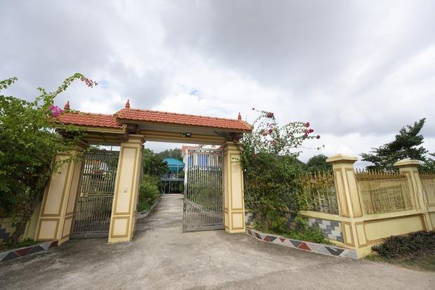 Căn nhà ở quê của Đỗ Thị Hà: Nét duyên dáng của nàng hậu tại thanh hóa - Ảnh 2. Căn nhà ở quê của Đỗ Thị Hà: Nét duyên dáng của nàng hậu tại thanh hóa - Ảnh 2.
