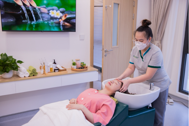 Ở cữ thảnh thơi ngay tại bệnh viện với dịch vụ chăm s&oacute;c hậu sản từ Vinmec v&agrave; Mommy Spa & Skin Care - Ảnh 3.
