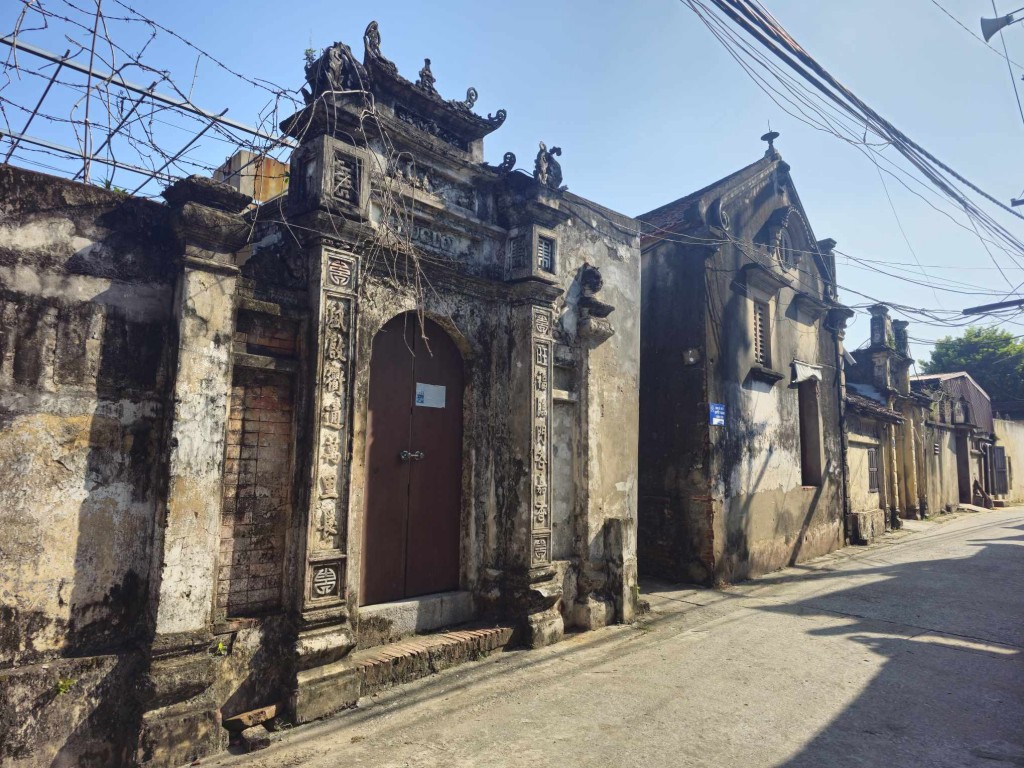 L&agrave;ng Cựu - l&agrave;ng T&acirc;y 500 năm tuổi v&agrave; nghề may đệ nhất H&agrave; Th&agrave;nh - Ảnh 1.