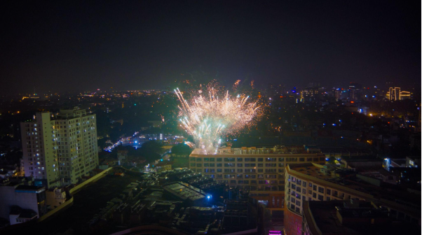 M&agrave;n khai trương quy m&ocirc; lớn đưa Hanoi Centre trở th&agrave;nh t&acirc;m điểm mới của Thủ đ&ocirc; trong th&aacute;ng 7 - Ảnh 1.