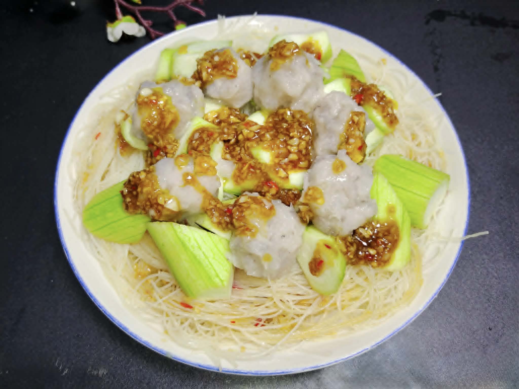 làm món hấp này cho bữa cơm nhà, vừa dễ lại ngon tới mức cả nhà trầm trồ và gắp không ngừng đũa - Ảnh 4. làm món hấp này cho bữa cơm nhà, vừa dễ lại ngon tới mức cả nhà trầm trồ và gắp không ngừng đũa - Ảnh 4.