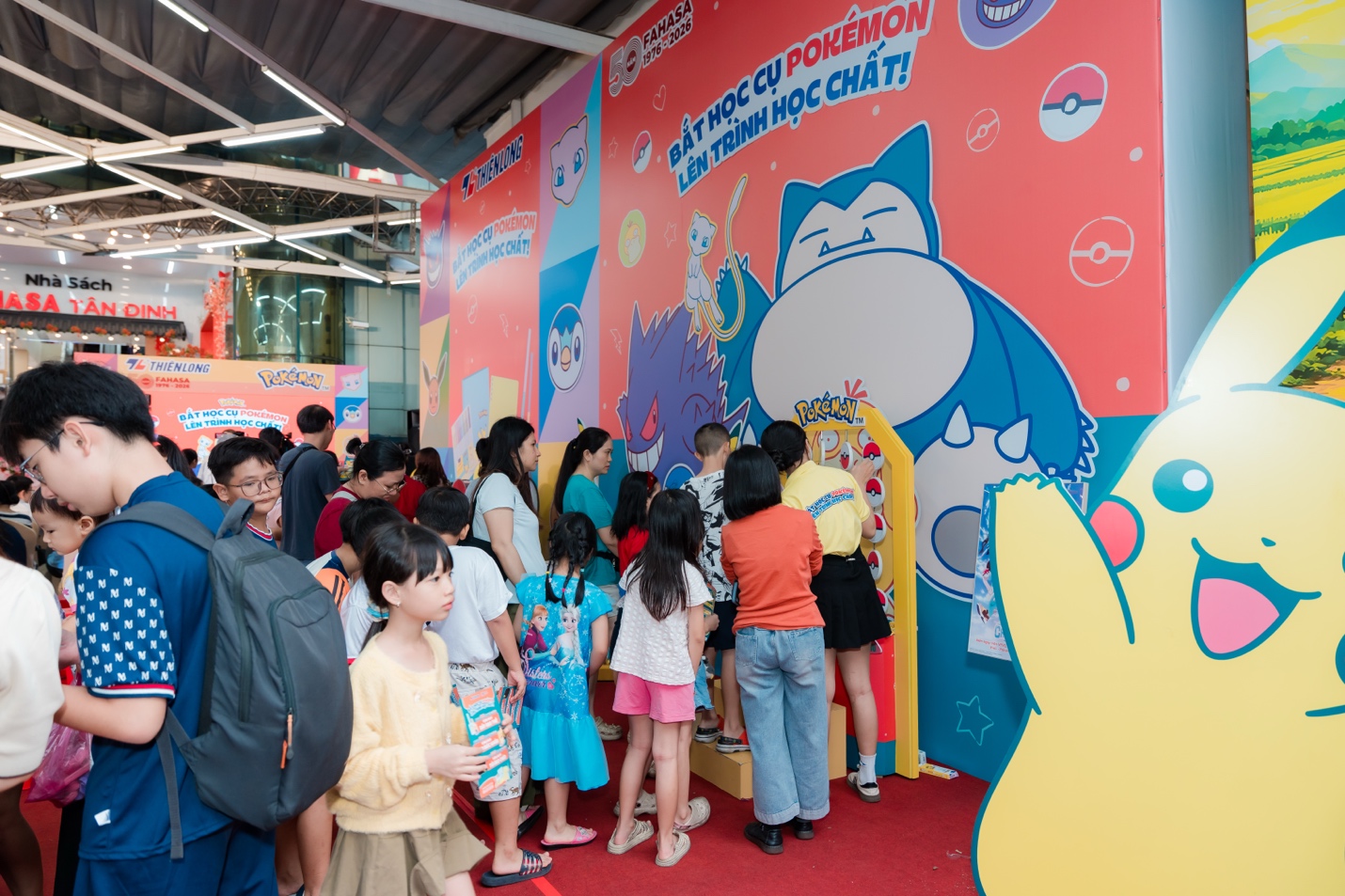 Bộ học cụ Pok&eacute;mon của Thi&ecirc;n Long lần đầu c&oacute; mặt tại hệ thống FAHASA - Ảnh 3.