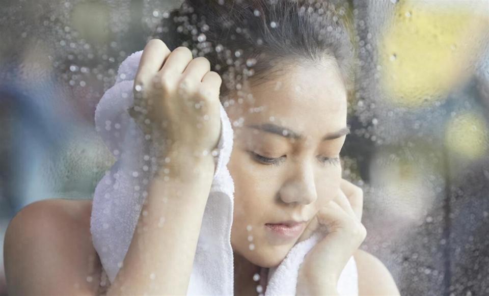 Phụ nữ nh&igrave;n trẻ hơn tuổi thường c&oacute; chung 6 th&oacute;i quen n&agrave;y: Chỉ cần duy tr&igrave; được 3 điều cũng đ&atilde; 