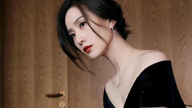 Phụ nữ nh&igrave;n trẻ hơn tuổi thường c&oacute; chung 6 th&oacute;i quen n&agrave;y: Chỉ cần duy tr&igrave; được 3 điều cũng đ&atilde; 