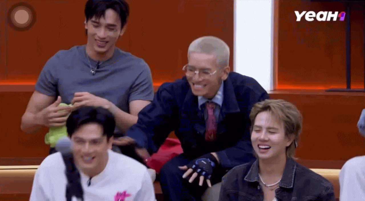 Drama Anh tài cực căng: Duy Khánh bị