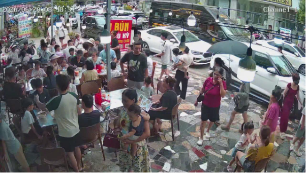 B&uacute;n c&ugrave; kỳ Quang Ch&agrave;i, m&oacute;n ngon nức tiếng Hạ Long - Ảnh 3.