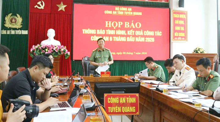 Điều tra vụ 146 điểm 10 m&ocirc;n To&aacute;n tại THPT Chuy&ecirc;n Tuy&ecirc;n Quang năm 2026 - Ảnh 1.