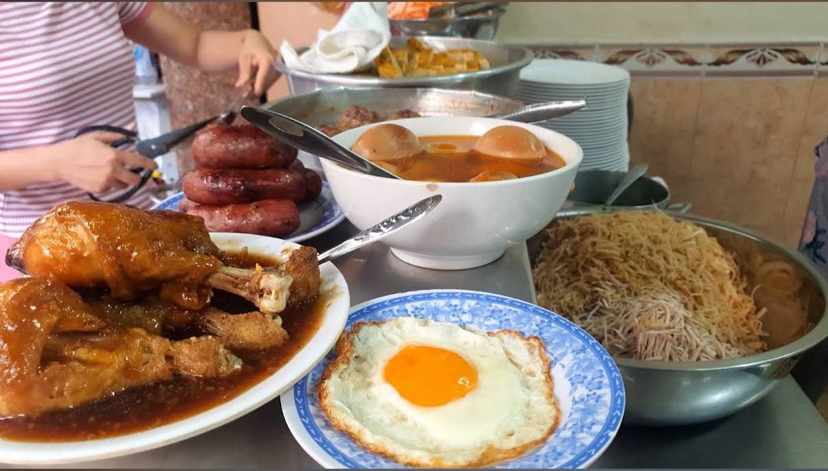 Qu&aacute;n cơm tấm 6 th&aacute;ng b&aacute;n 6 th&aacute;ng nghỉ tại TP.HCM - Ảnh 3.