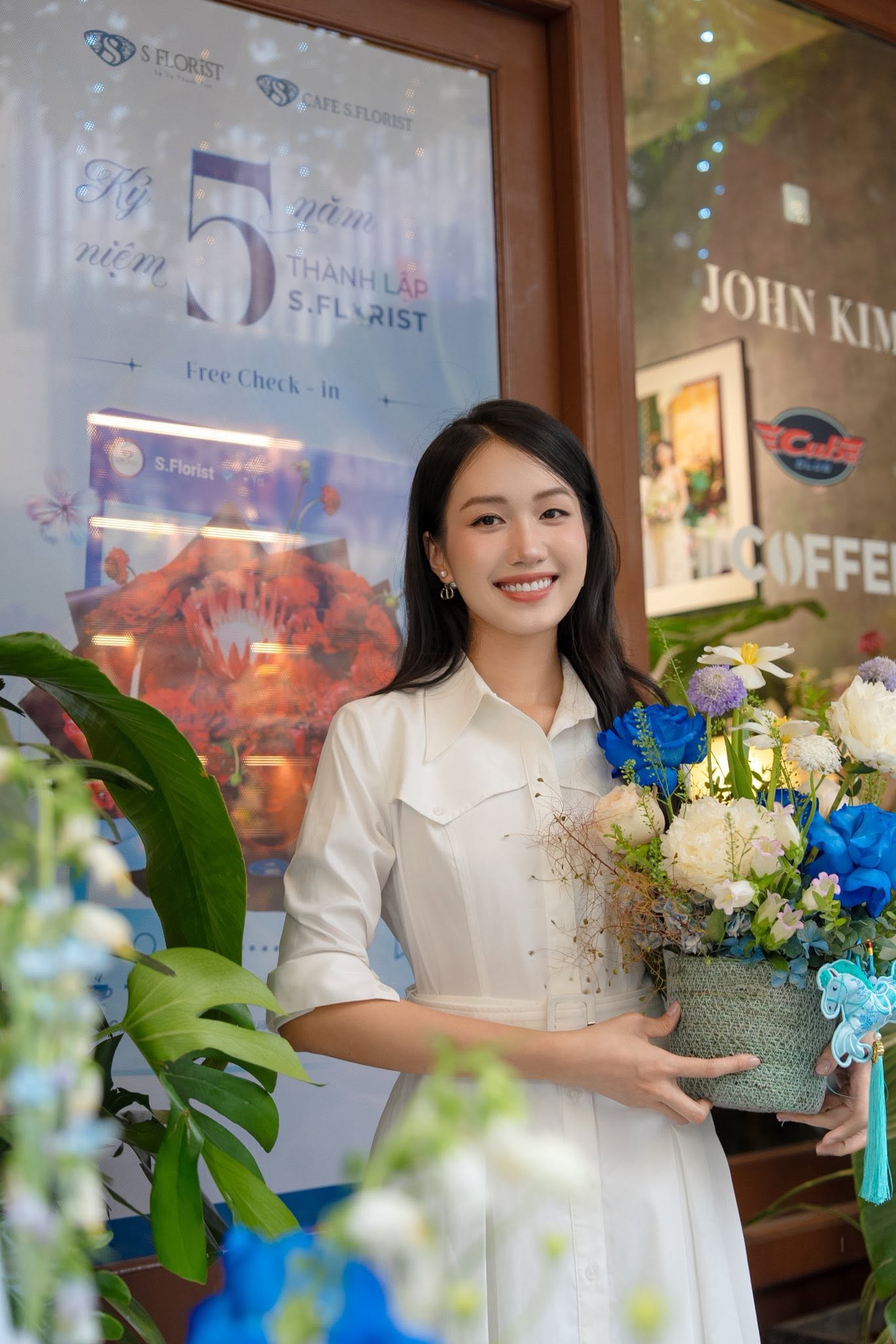 Profile ấn tượng của c&ocirc; g&aacute;i họa sĩ Phan Anh Thư v&agrave; thiếu gia Ho&agrave;ng Việt - Ảnh 17.