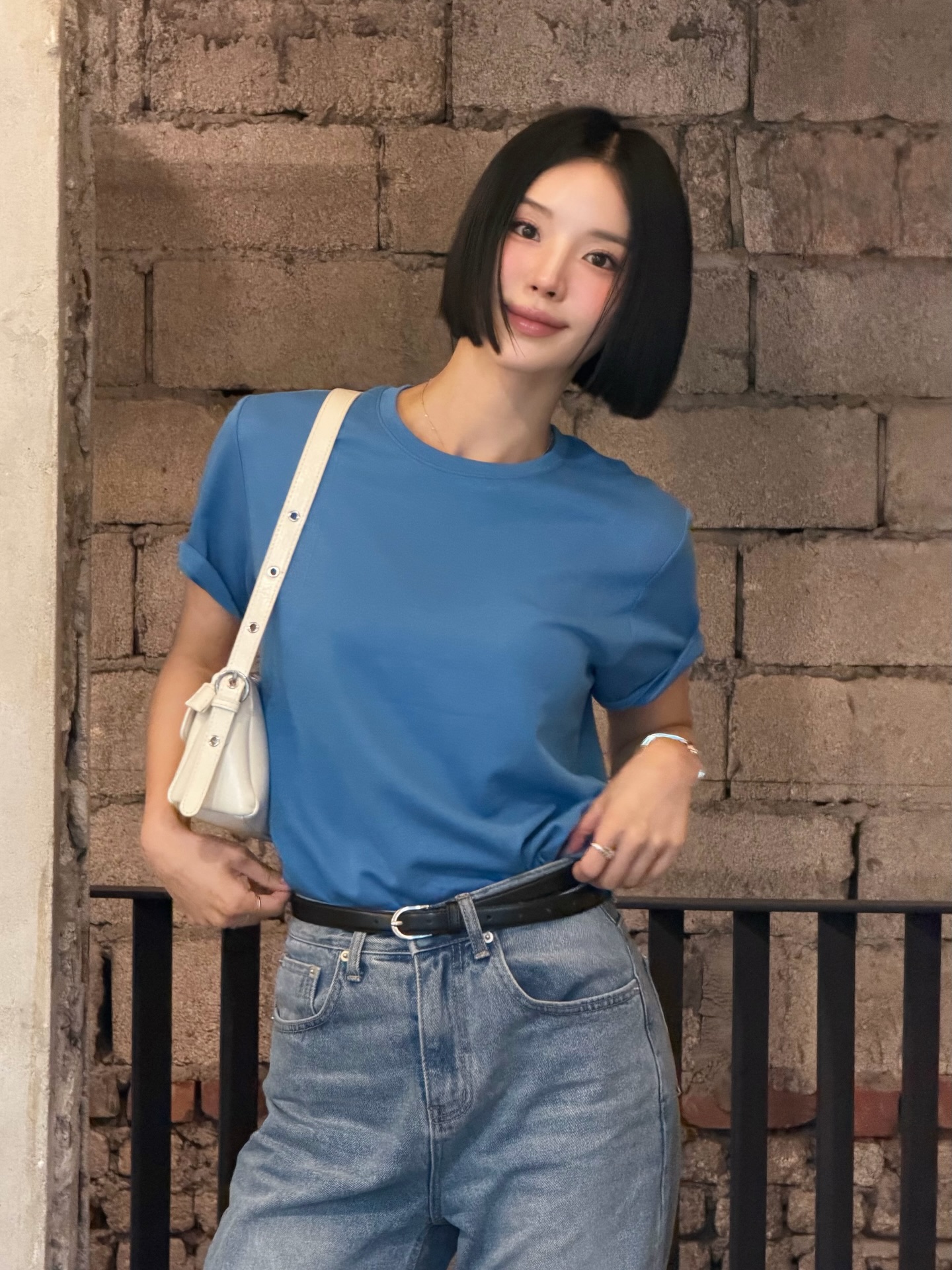 5 item l&yacute; tưởng nhất để mặc ng&agrave;y nắng n&oacute;ng v&igrave; si&ecirc;u nhẹ m&aacute;t, hơn hết l&agrave; s&agrave;nh điệu tuyệt đối - Ảnh 4.