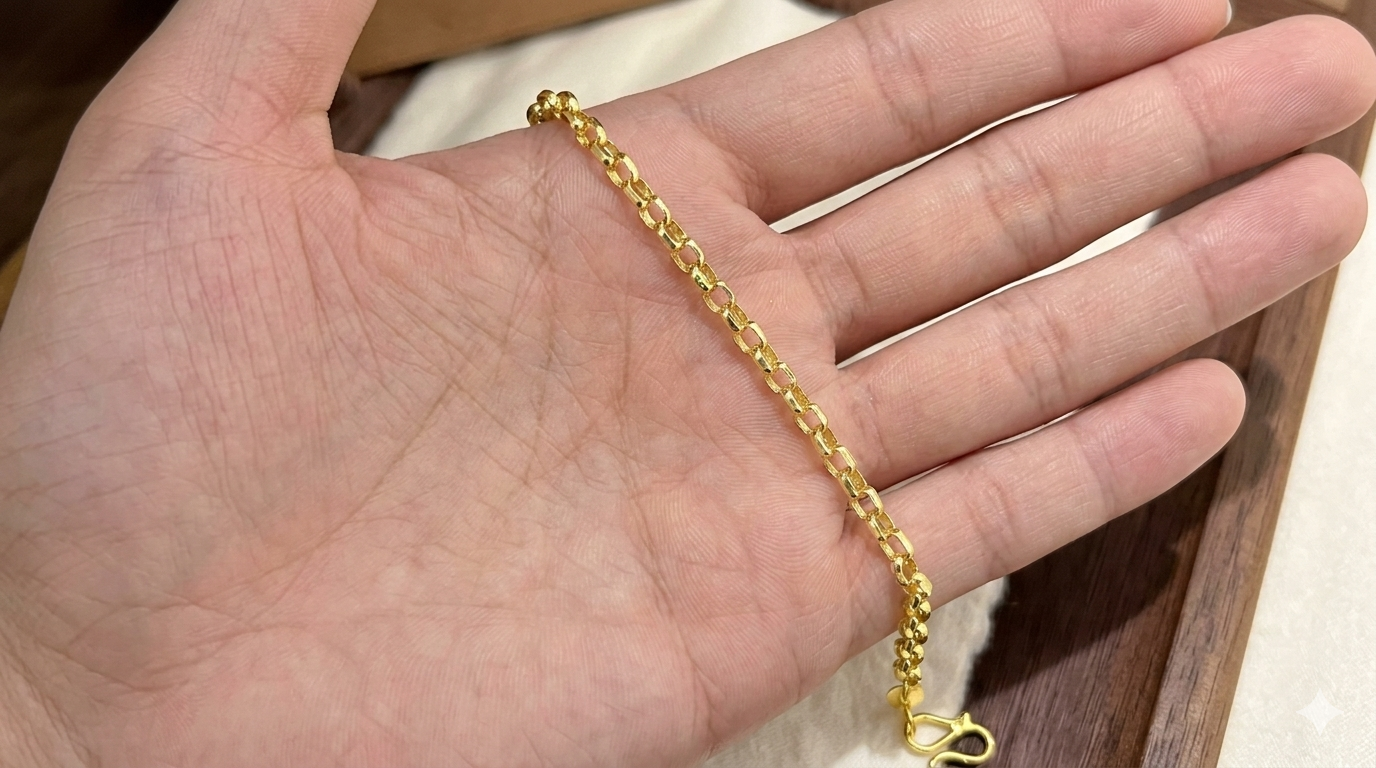 Trước khi ra nước ngo&agrave;i, chị chồng tặng t&ocirc;i chiếc lắc v&agrave;ng, ng&agrave;y trở về, chị xin lại đ&uacute;ng m&oacute;n qu&agrave; ấy v&agrave; l&yacute; do khiến t&ocirc;i nghẹn cả cổ- Ảnh 1.