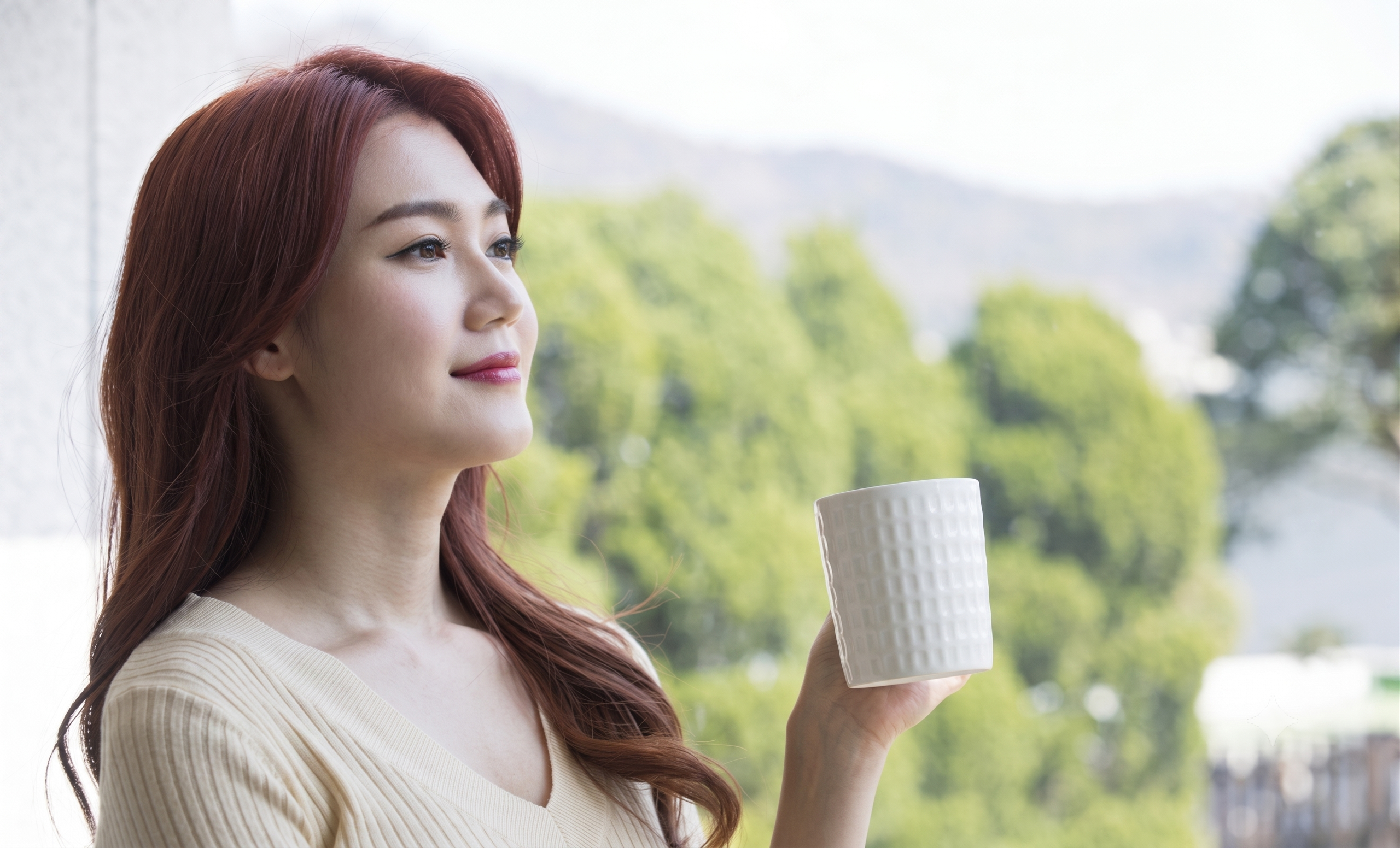 Ngoài 45 tuổi, phụ nữ có sinh lý khỏe mạnh thường có 3 dấu hiệu này: Không cần mỹ phẩm đắt tiền vẫn giữ được vẻ hồng hào, trẻ lâu - Ảnh 1.