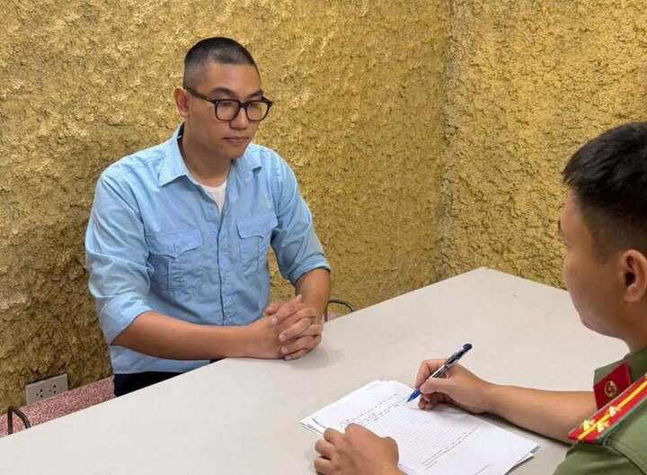 Nguyễn Th&agrave;nh Nam thừa nhận sai về ' Chuyện với Thanh ' b&ocirc;i nhọ Hồ Chủ tịch - Ảnh 2.