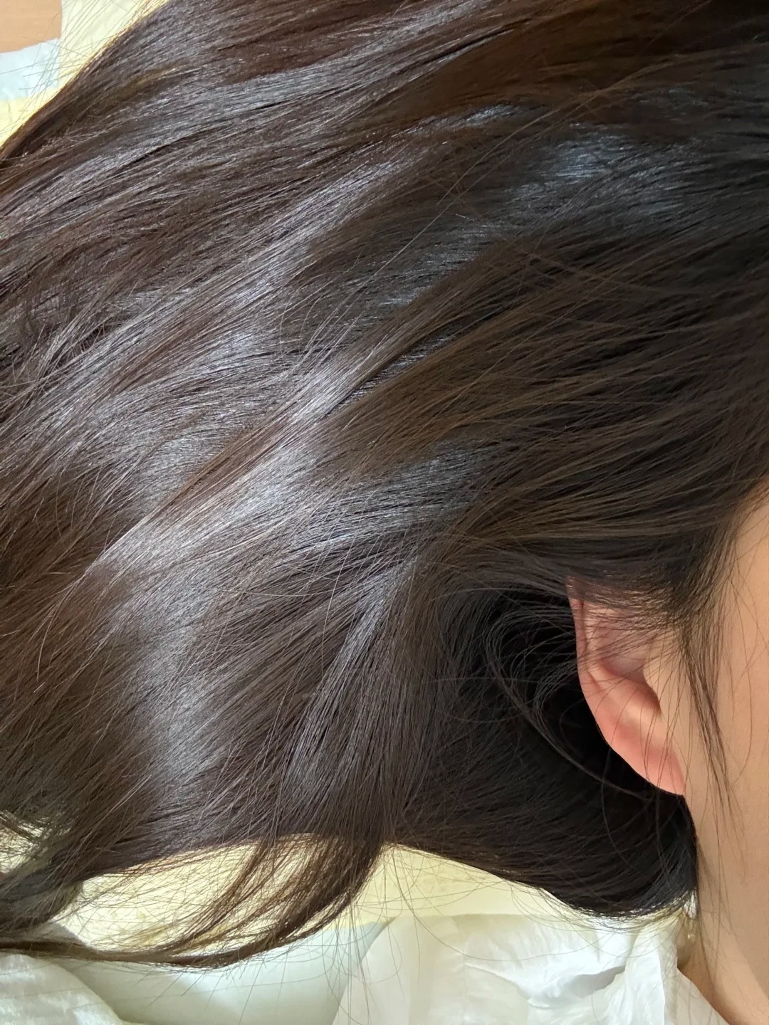 Nhiều người chỉ chăm d&ugrave;ng mặt nạ t&oacute;c m&agrave; qu&ecirc;n mất bước gi&uacute;p t&oacute;c giảm xơ rối nhanh nhất - Ảnh 6.