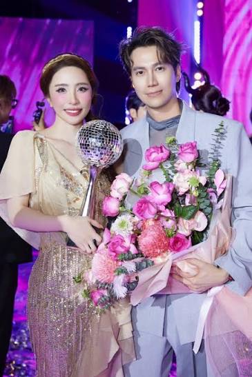 Cặp diễn vi&ecirc;n Việt 7 năm vướng tin hẹn h&ograve; nay lại b&iacute; mật c&ugrave;ng đi du lịch ở Nga- Ảnh 6.