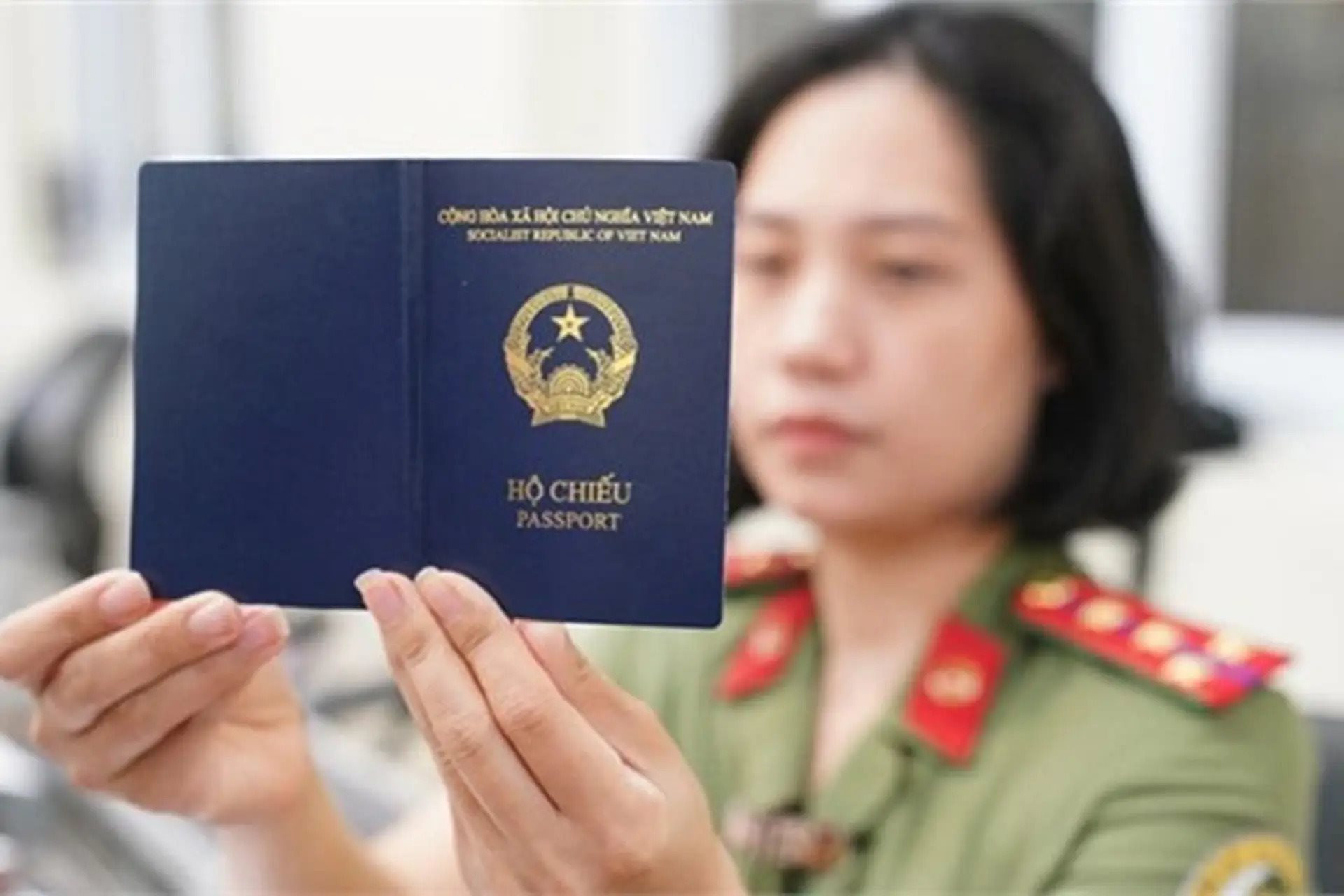 Hủy gi&aacute; trị sử dụng hộ chiếu từ th&aacute;ng 7: Những Điều cần lưu &yacute; cho c&ocirc;ng d&acirc;n - Ảnh 1.