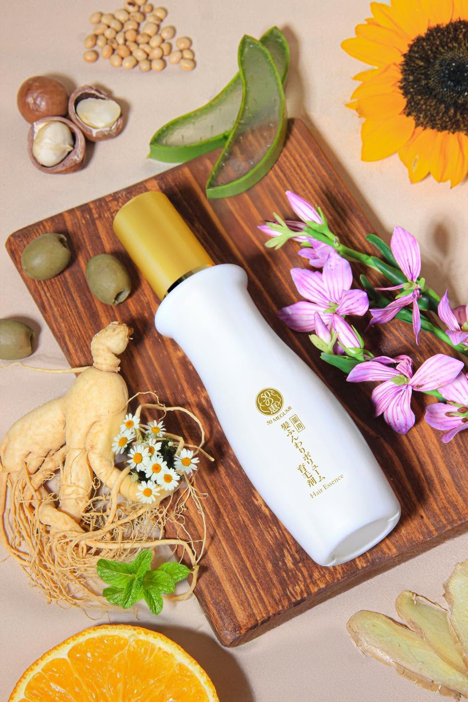 Vì sao gội đầu ở nhà tóc không mềm mướt, tơi phồng như ở tiệm? - Ảnh 9.