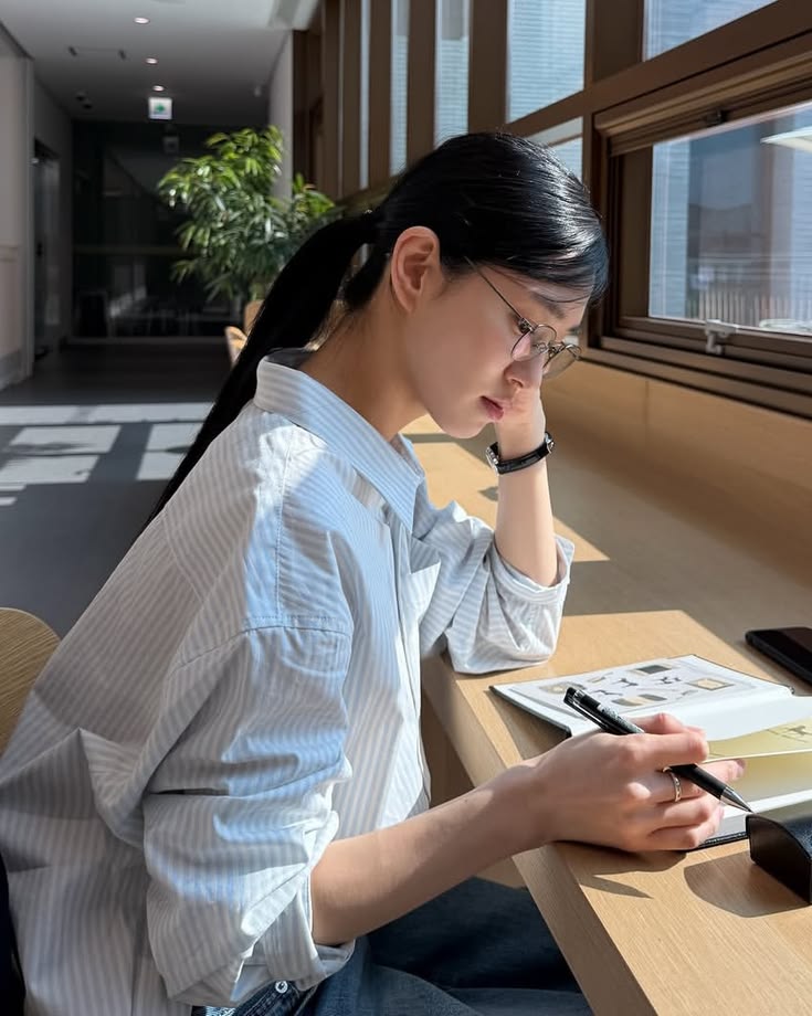 Nếu ng&agrave;y mai c&oacute; th&ecirc;m 100 triệu đồng, điều đầu ti&ecirc;n bạn n&ecirc;n l&agrave;m l&agrave; g&igrave;?- Ảnh 2.