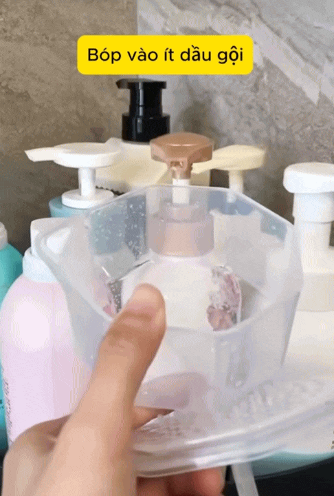 Chưa cần dầu dưỡng hay ủ t&oacute;c cầu kỳ, đ&acirc;y l&agrave; 3 dụng cụ hỗ trợ gi&uacute;p m&aacute;i t&oacute;c đ&atilde; khỏe đẹp ngay từ bước gội đầu - Ảnh 4.