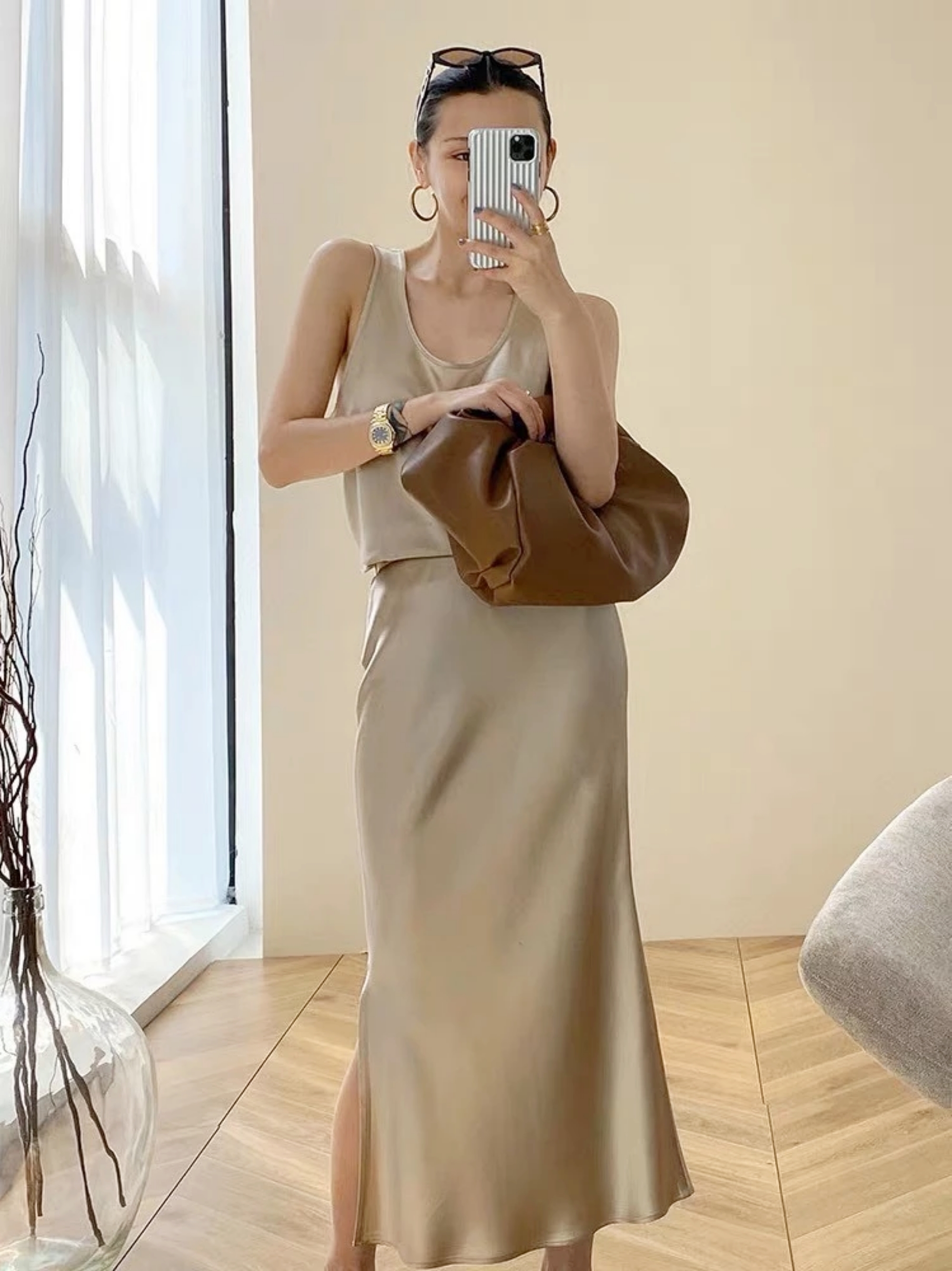 Chỉ cần đ&uacute;ng 4 c&ocirc;ng thức mix đồ tối giản, chị em sẽ trở th&agrave;nh ng&ocirc;i sao thời trang c&ocirc;ng sở - Ảnh 9.