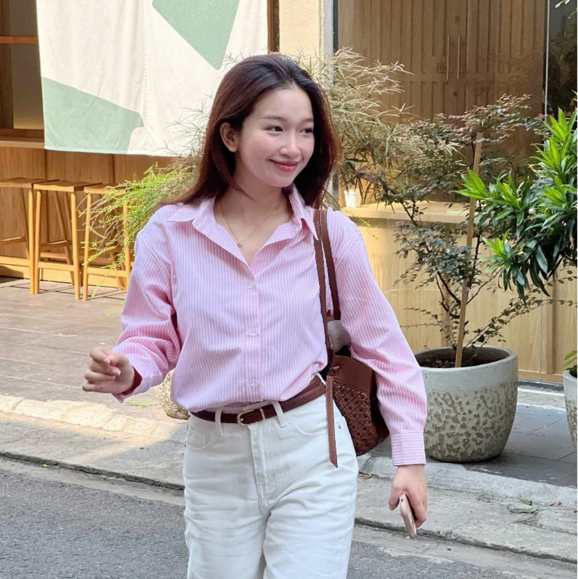Chỉ cần đ&uacute;ng 4 c&ocirc;ng thức mix đồ tối giản, chị em sẽ trở th&agrave;nh ng&ocirc;i sao thời trang c&ocirc;ng sở - Ảnh 14.