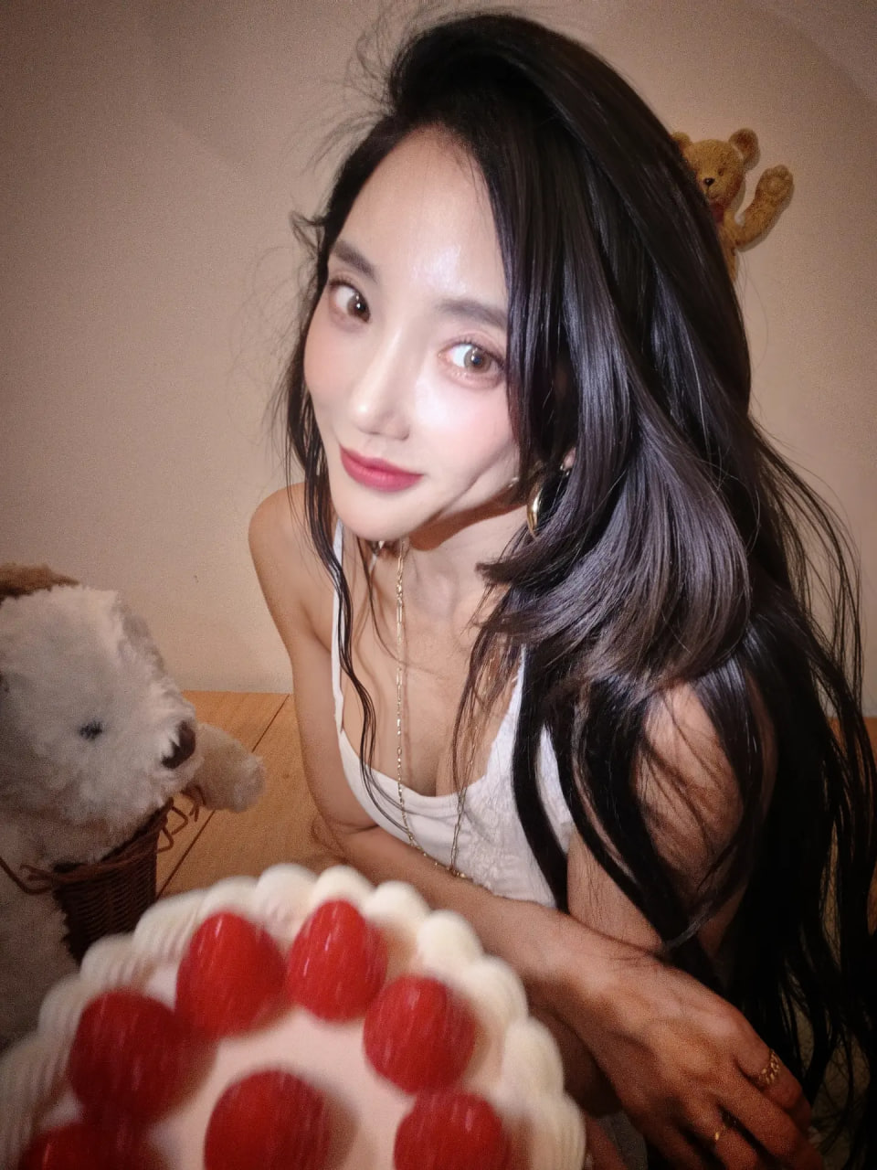 Nữ thần Kpop lu&ocirc;n tự nhận l&agrave; 