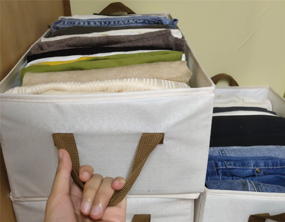 Dọn tủ quần áo 100 lần vẫn bừa, mua đủ loại hộp đựng vẫn vô ích, tôi mới nhận ra bí quyết nằm ở điều cuối cùng - Ảnh 6.