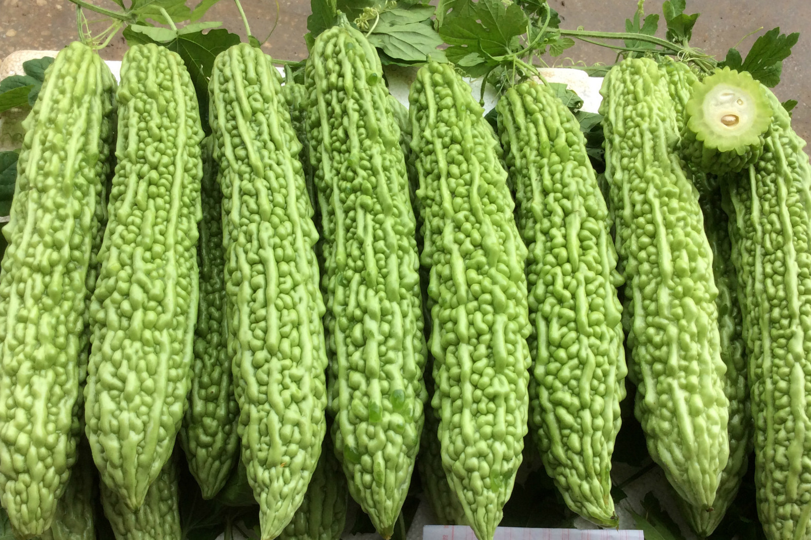Lu&acirc;n phi&ecirc;n ăn 2 lần một tuần 4 m&oacute;n 