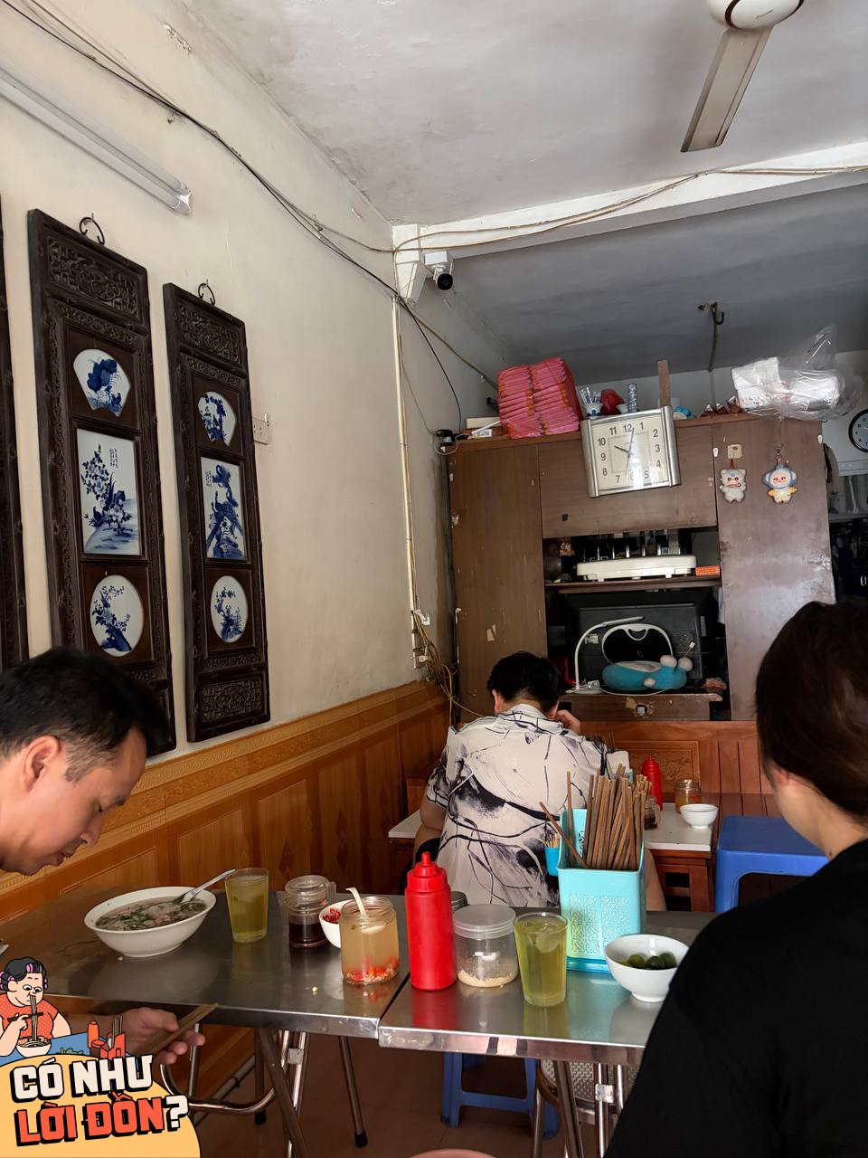 Phở Hà Nội 23 . 000 Đồng và trà đá 2 . 000 Đồng giữa bão giá năm 2026 - Ảnh 8. Phở Hà Nội 23 . 000 Đồng và trà đá 2 . 000 Đồng giữa bão giá năm 2026 - Ảnh 8.