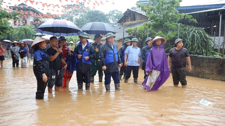 Mưa lớn ở Th&aacute;i Nguy&ecirc;n 2026 g&acirc;y ngập s&acirc;u v&agrave; b&eacute; trai mất t&iacute;ch do lũ cuốn tr&ocirc;i - Ảnh 2.
