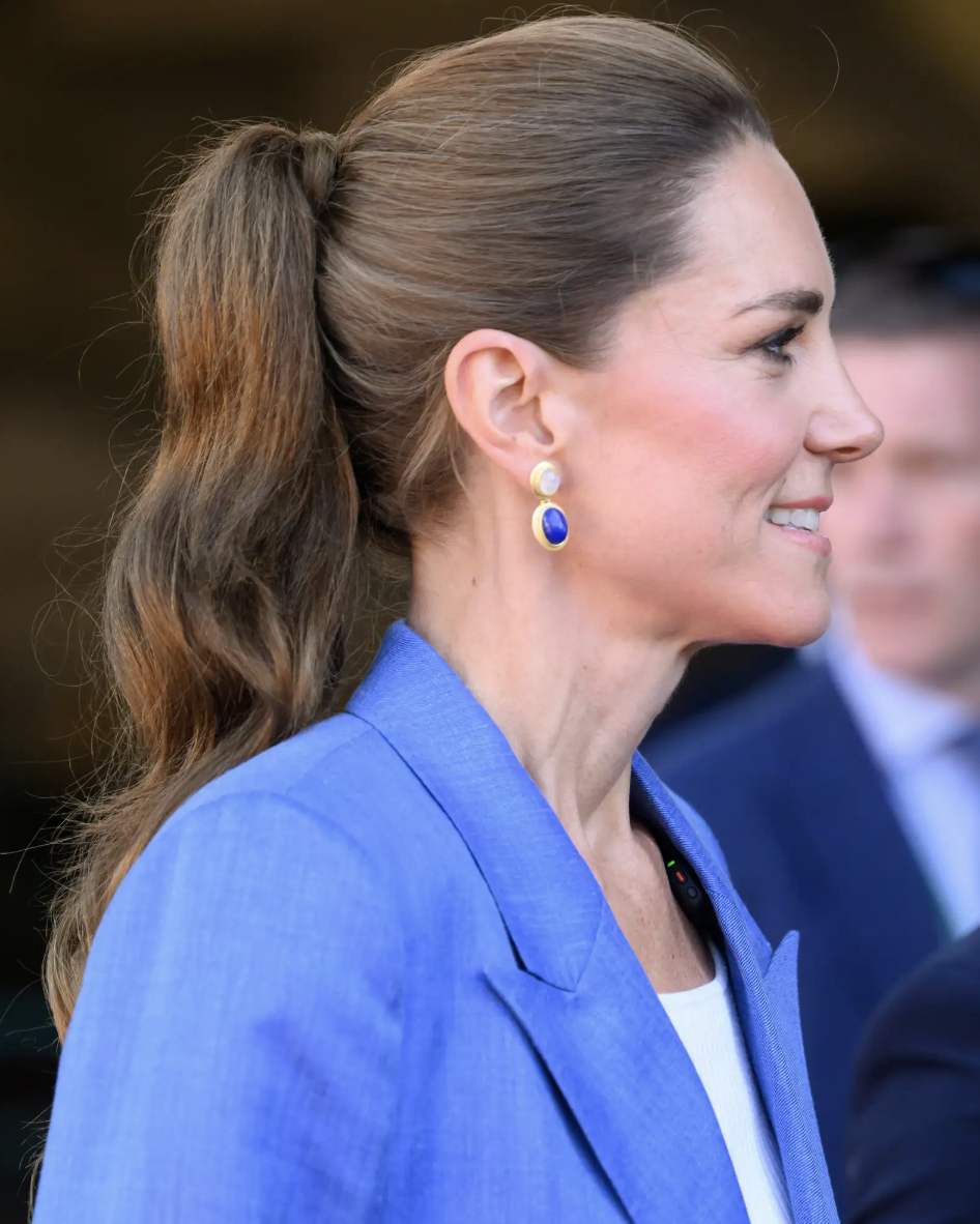 L&yacute; do Vương phi Kate đeo micro b&iacute; ẩn tại Wimbledon 2026 được tiết lộ - Ảnh 2.