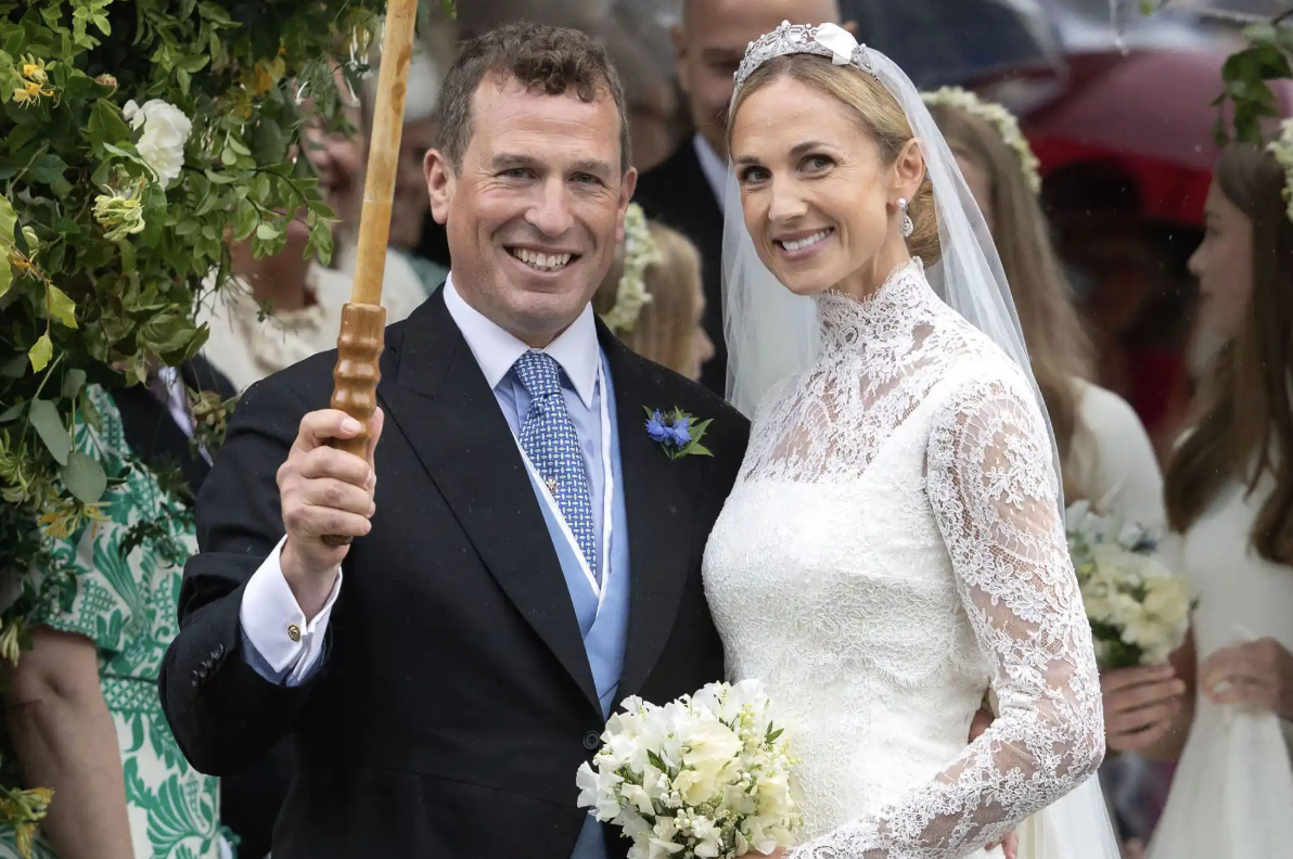 Harriet Sperling v&agrave; Peter Phillips: H&igrave;nh ảnh hạnh ph&uacute;c tại Wimbledon 2026 - Ảnh 3.
