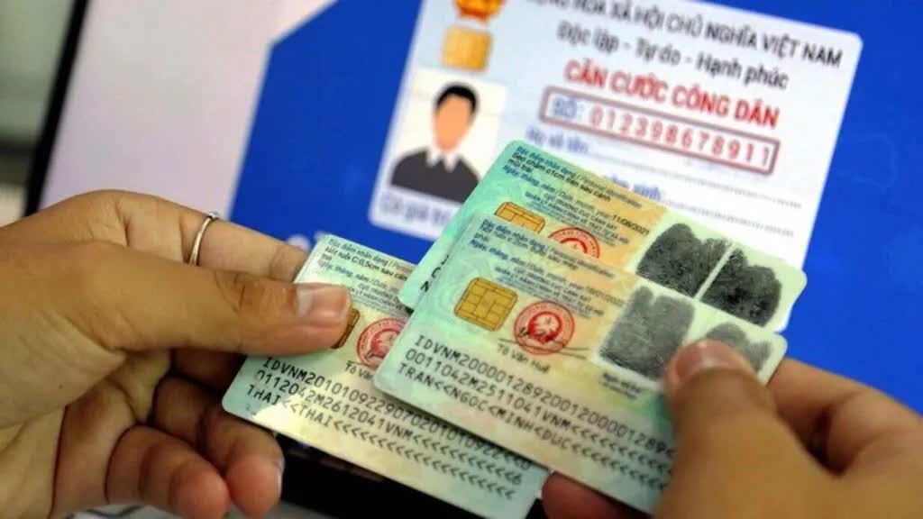 Từ 1/9, trẻ dưới 6 tuổi được l&agrave;m thẻ căn cước ngay trong quy tr&igrave;nh khai sinh li&ecirc;n th&ocirc;ng - Ảnh 1.