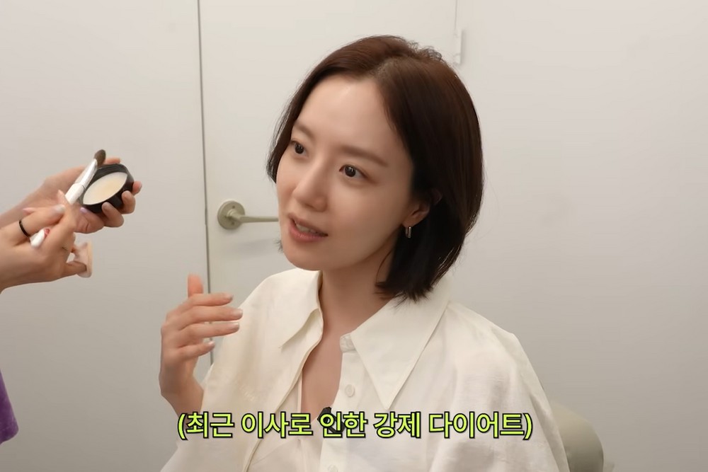 Ngọc nữ M. d&iacute;nh tin bỏ chồng sau 4 ng&agrave;y cưới, vừa xuất hiện với gương mặt t&agrave;n tạ h&eacute;o m&ograve;n kh&ocirc;ng nhận ra nổi - Ảnh 2.