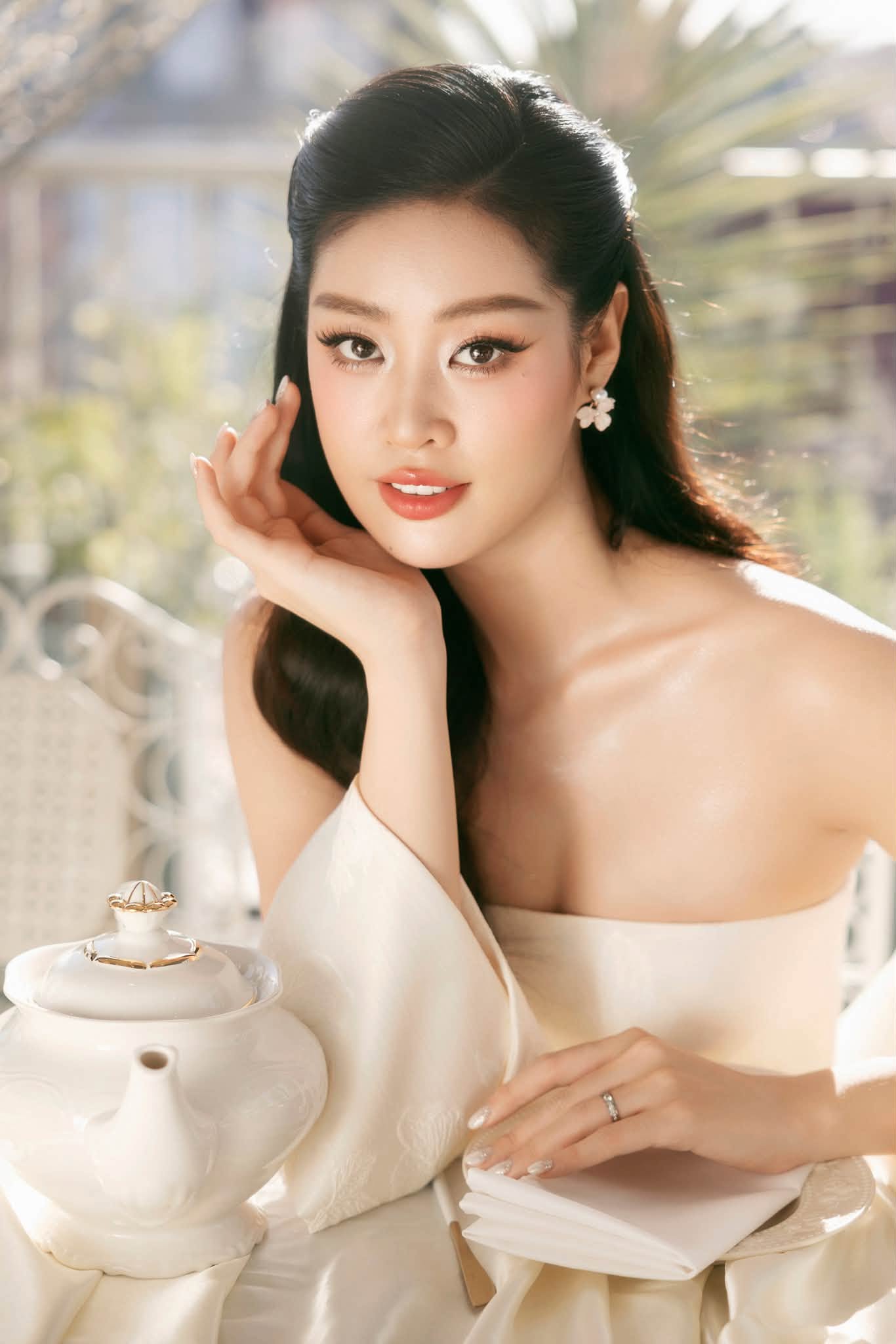 Hoa hậu Việt Nam được truyền th&ocirc;ng Trung Quốc ca ngợi l&agrave; 