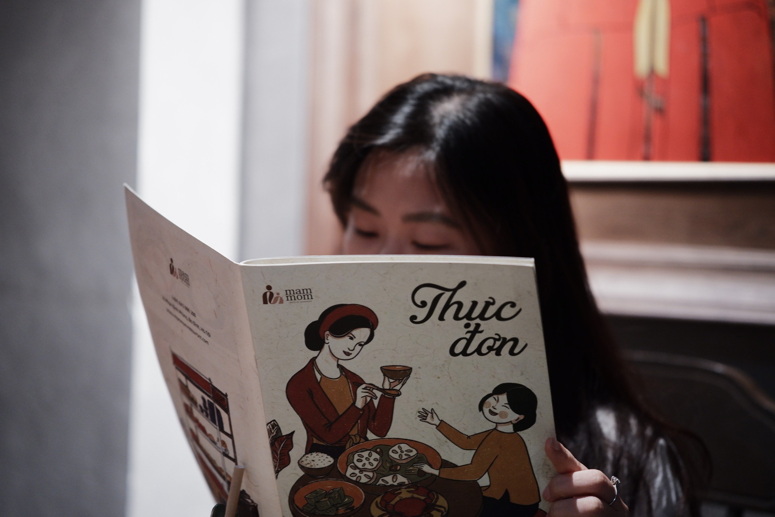 Mặt tiền MAMMOM Restaurant trên phố Phan Đình Phùng