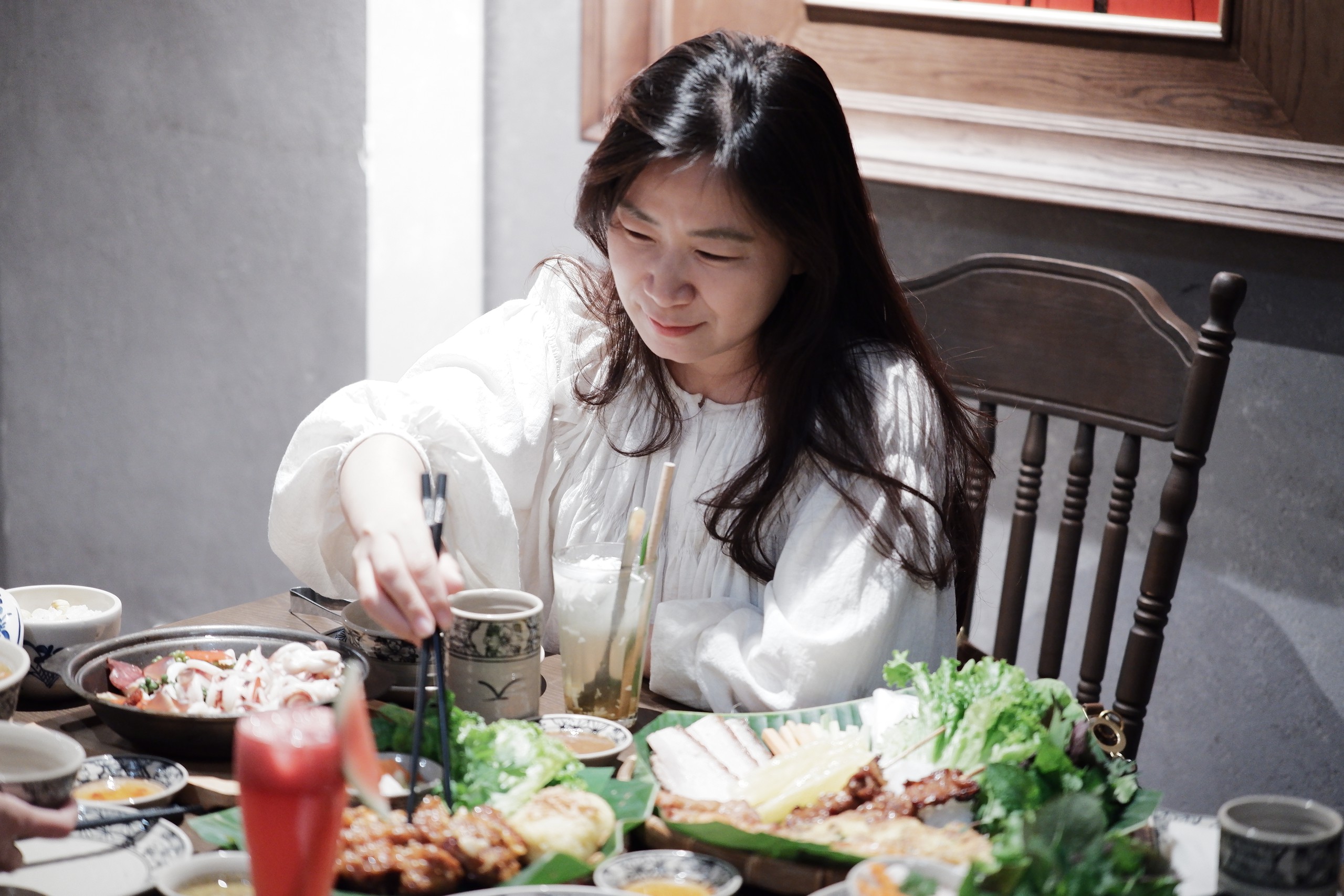 Không gian bữa tối tại MAMMOM