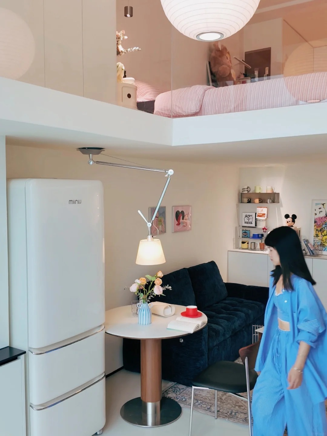 30 tuổi, mua được nh&agrave; 30m2 v&agrave; ở với 2 con m&egrave;o: 