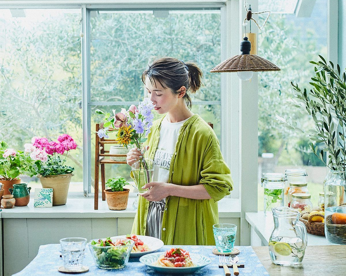 Hơn nửa năm tr&ocirc;i qua, nhiều người bỗng sống tằn tiện hơn: &ldquo;Chi ti&ecirc;u trả th&ugrave;&rdquo; c&oacute; lẽ l&agrave; lời khuy&ecirc;n dễ khiến v&iacute; tiền trả gi&aacute; nhất - Ảnh 3.