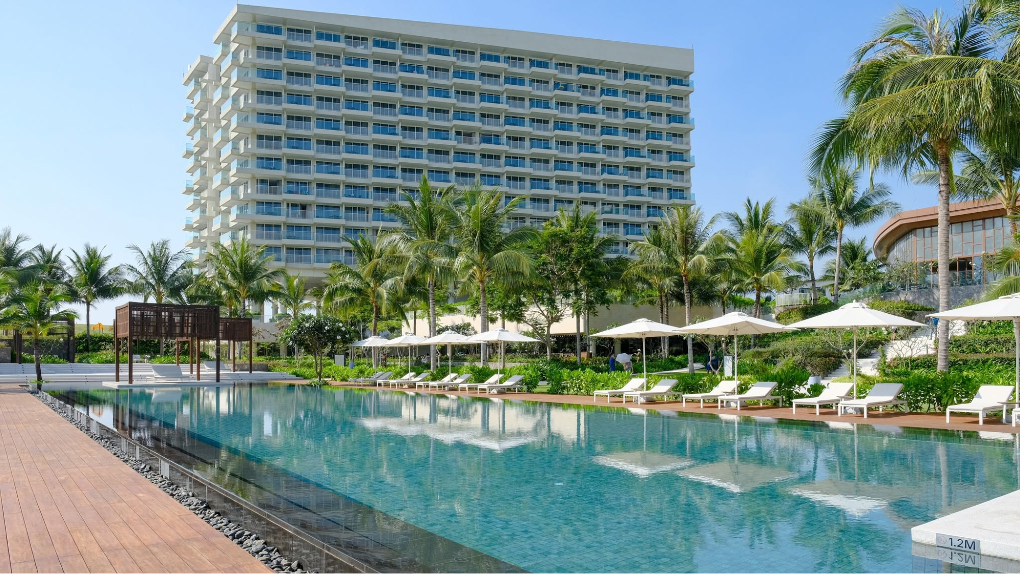 Điểm đến nghỉ lễ lý tưởng cho cả gia đình: Cách sân bay chỉ 15 phút, có cả công viên nước, rạp phim và "trung tâm khoa học" cho trẻ - Ảnh 1.