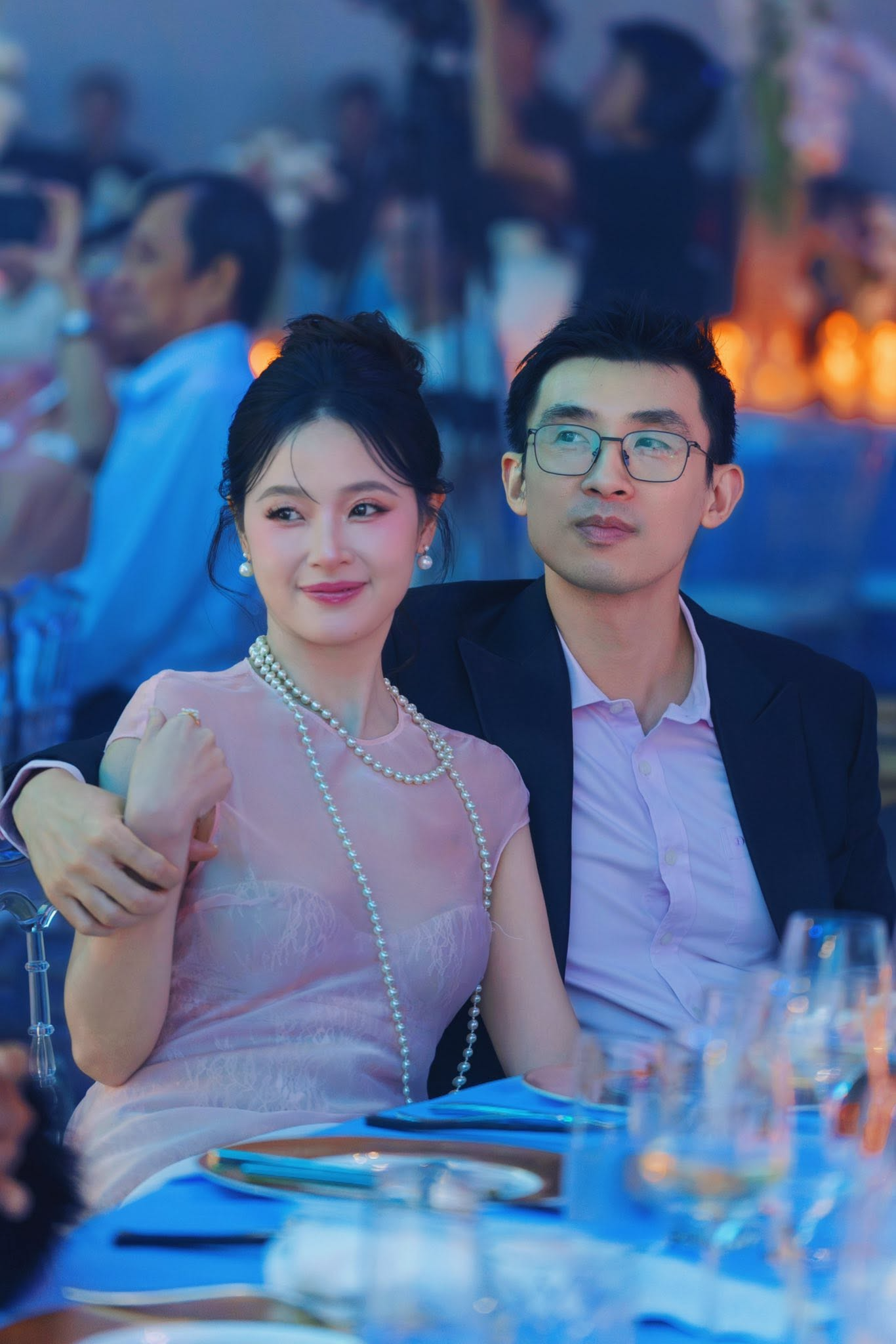 C&ocirc; b&eacute; mặc v&aacute;y chuẩn con nh&agrave; gi&agrave;u trong sinh nhật lần thứ 3: Hiện tại cưới con trai chủ doanh nghiệp nổi tiếng cả nước - Ảnh 4.