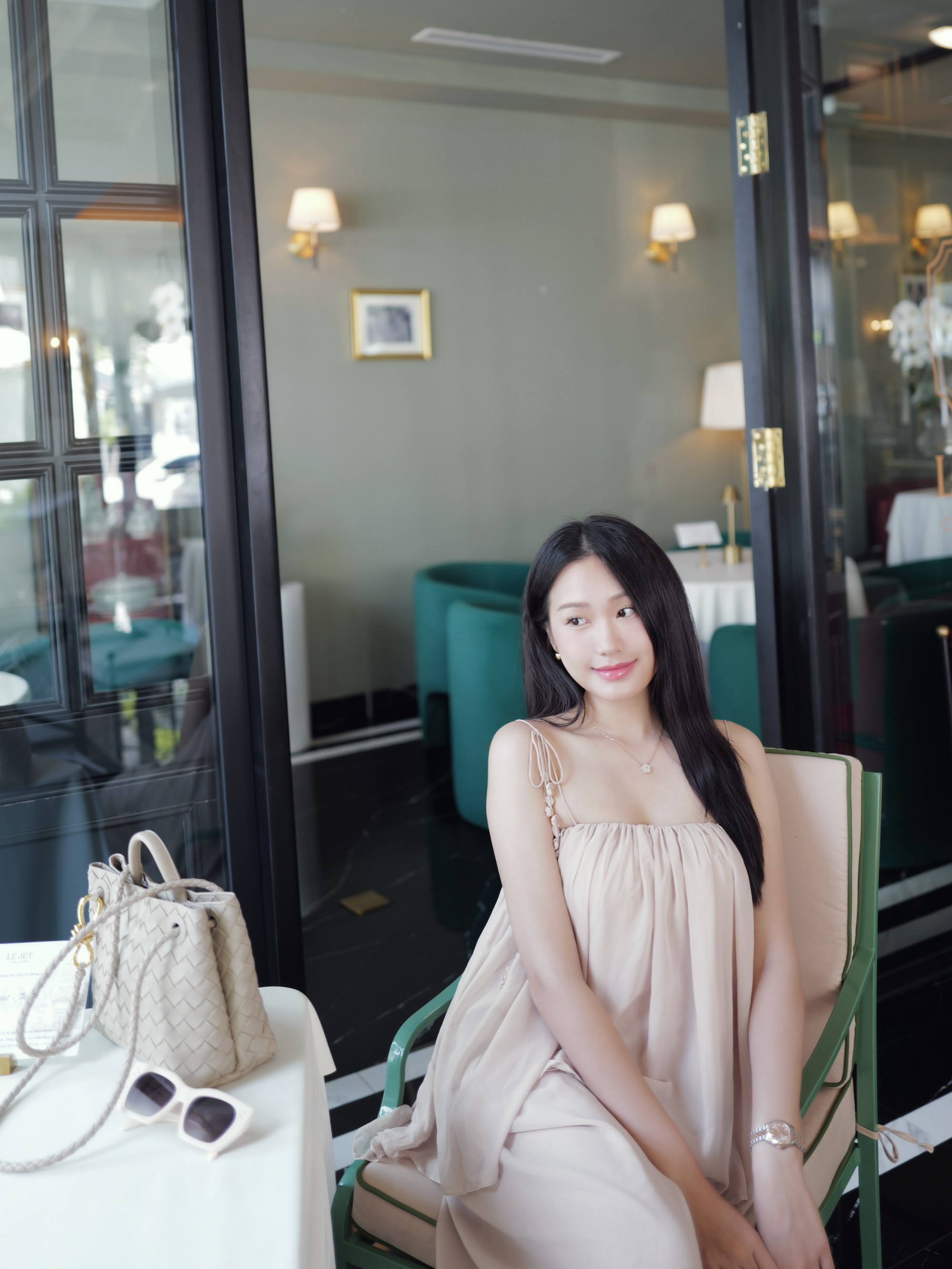 Do&atilde;n Hải My: Tiểu thư sang chảnh v&agrave; cuộc sống giản dị tại biệt thự văn Hậu - Ảnh 2.