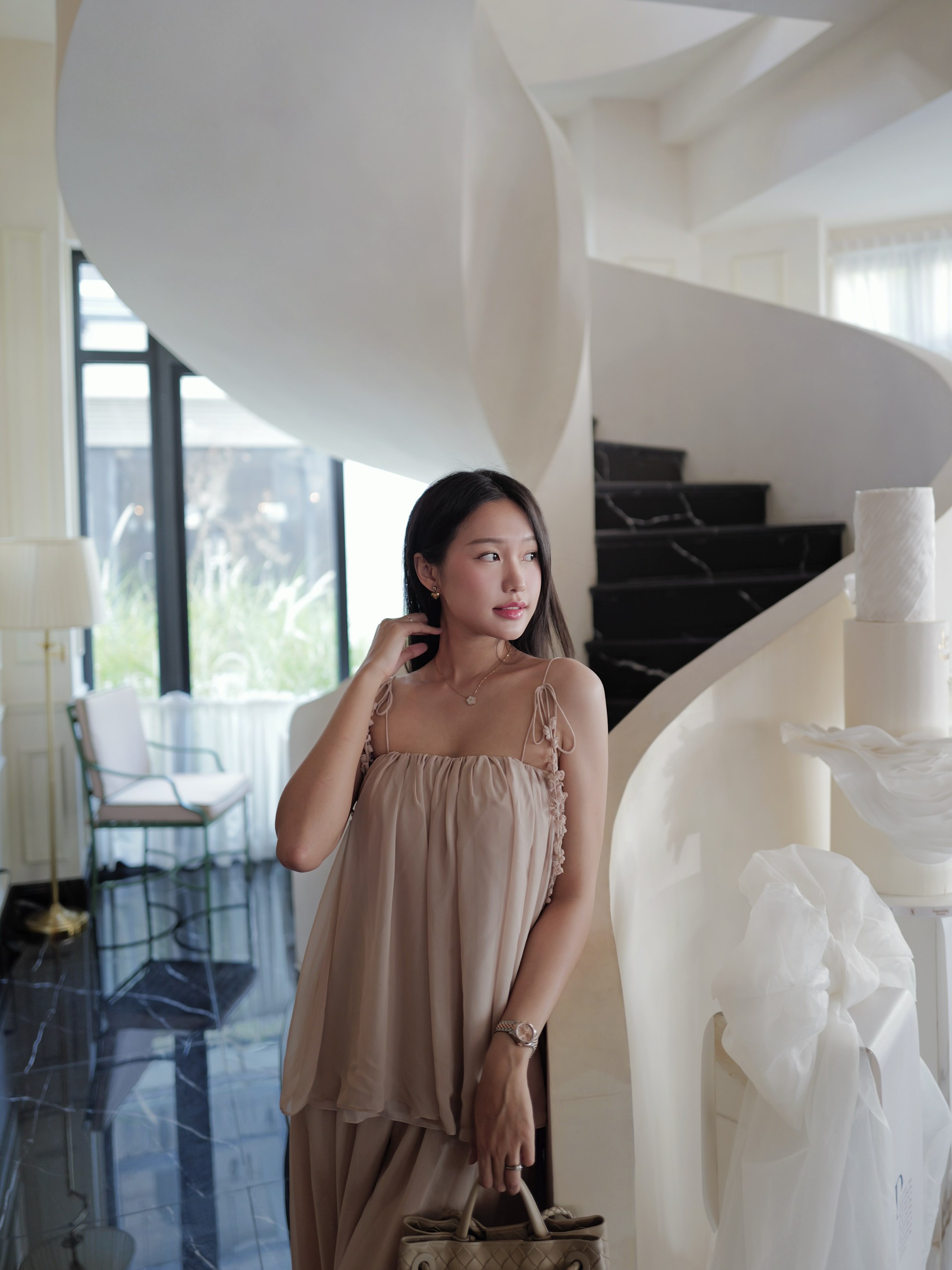 Do&atilde;n Hải My: Tiểu thư sang chảnh v&agrave; cuộc sống giản dị tại biệt thự văn Hậu - Ảnh 3.